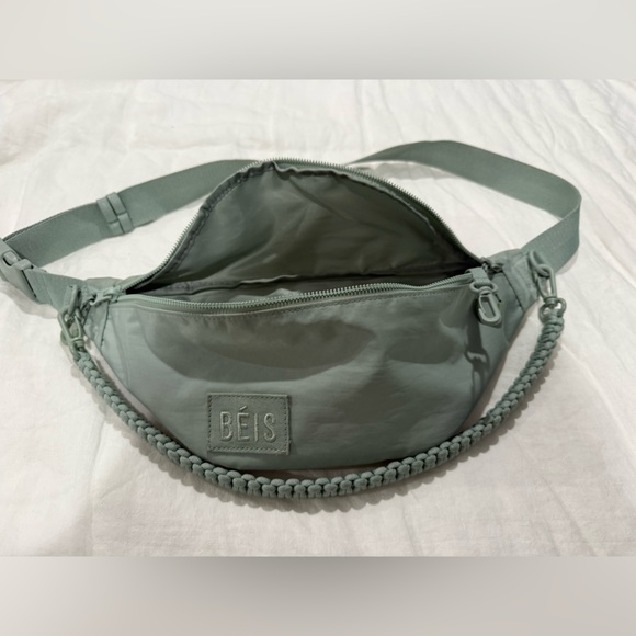 BEIS The Sport Pack (Slate) - Picture 6 of 9